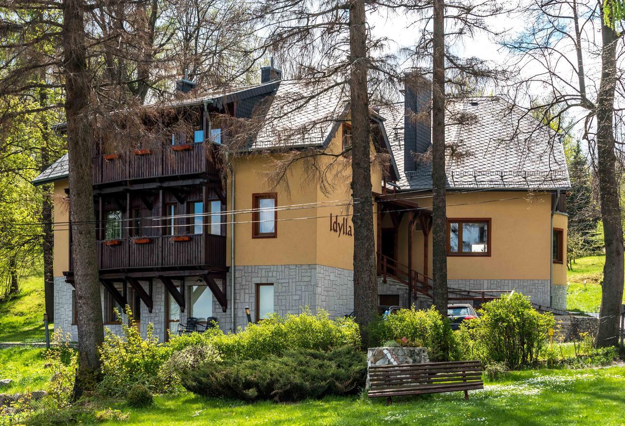 Willa Idylla Hotell Podgórzyn Exteriör bild